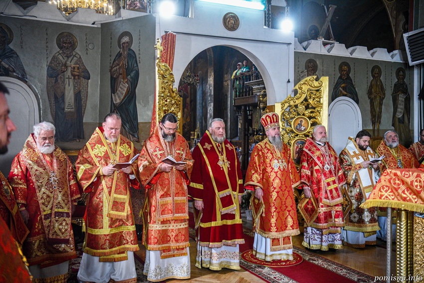У день пам’яті святого Макарія в Черкасах відбулася літургія на чолі з Митрополитом Епіфанієм