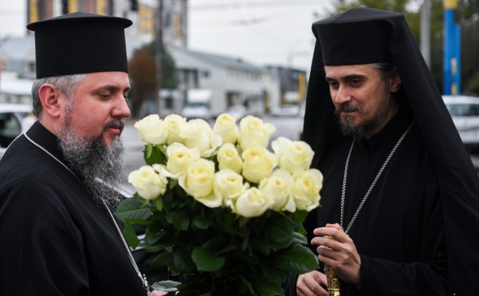 Митрополит Епіфаній відвідає Чортків: молитва, нагороди та вшанування Героїв