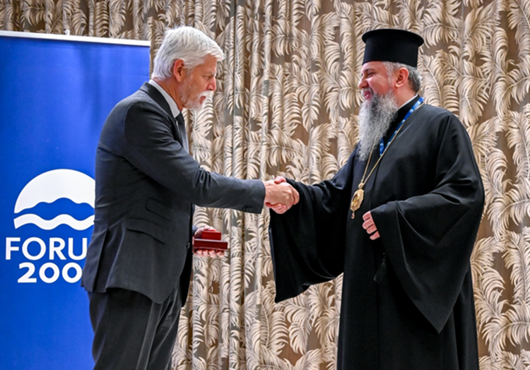 У Празі Митрополит Епіфаній обговорив із керівництвом Чехії духовний вимір боротьби України