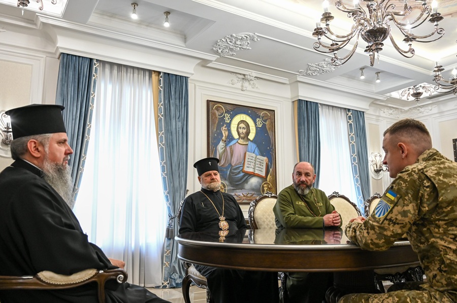 Розвиток військового капеланства: зустріч Блаженнійшого Епіфанія з керівництвом ЗСУ