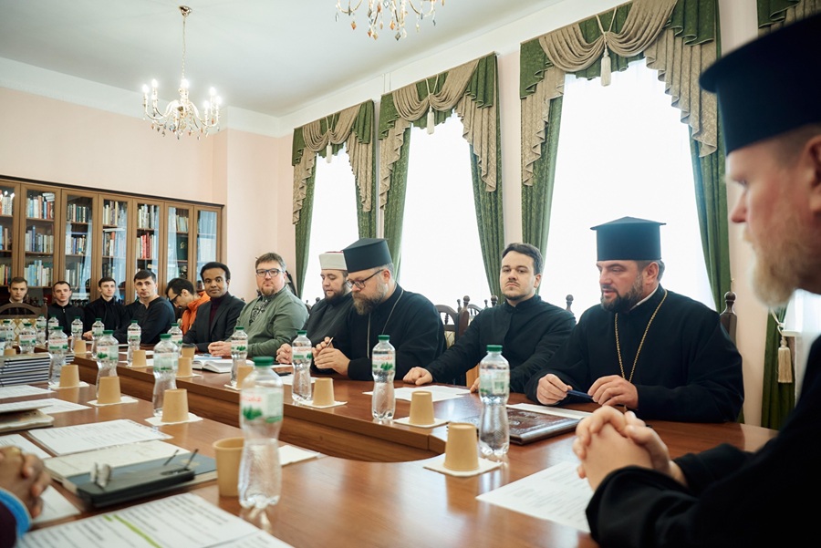 Міжрелігійний діалог у час війни: у КПБА обговорили природу зла