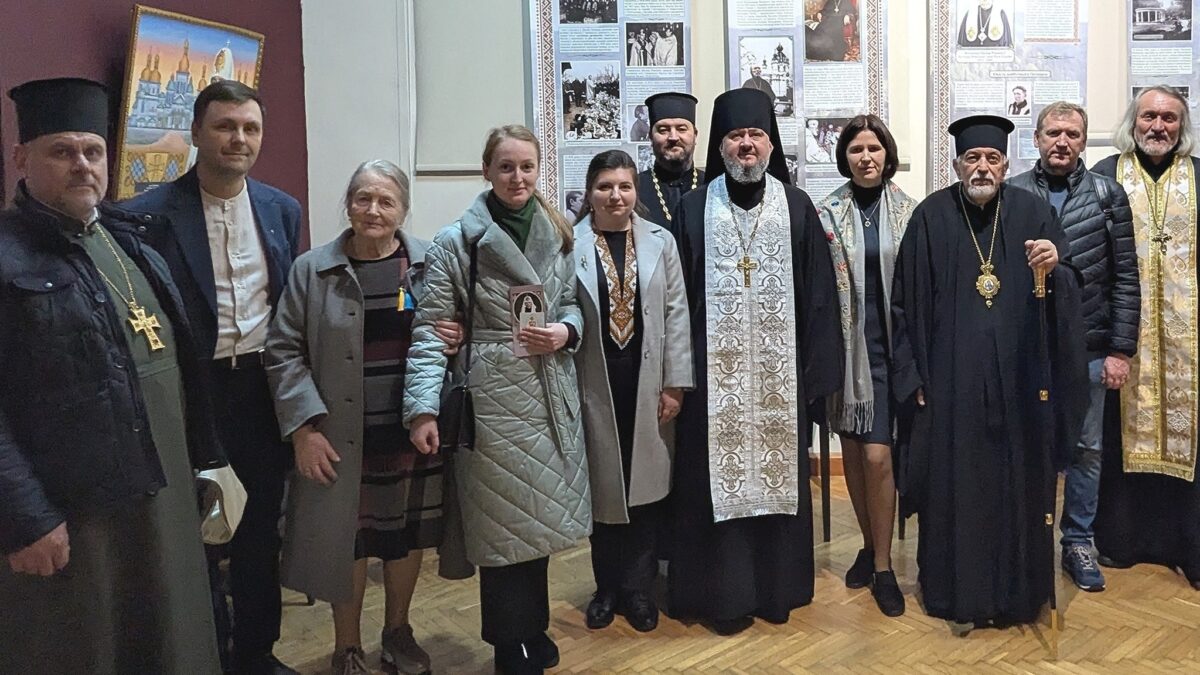 «Василь Романюк: від дисидента до патріарха» — виставка, що нагадує, хто ми є