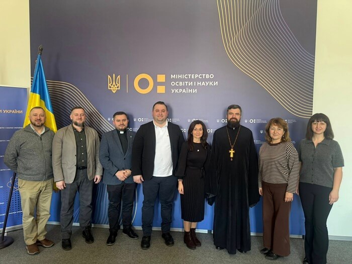 У Києві говорили про духовно-моральне виховання молоді