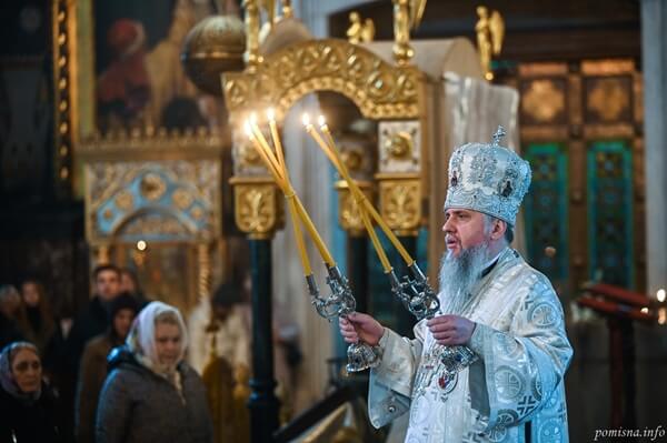 Молитва за Україну у Велику суботу: служіння Митрополита Епіфанія