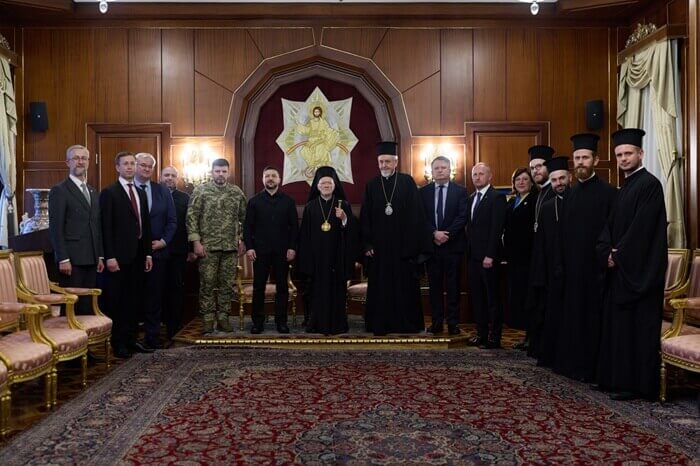 Зеленський і Патріарх Варфоломій обговорили долю українських дітей