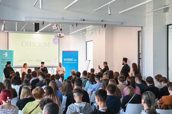 Молодь, віра та відповідальність: у Києві відбулася зустріч за участю Предстоятеля ПЦУ
