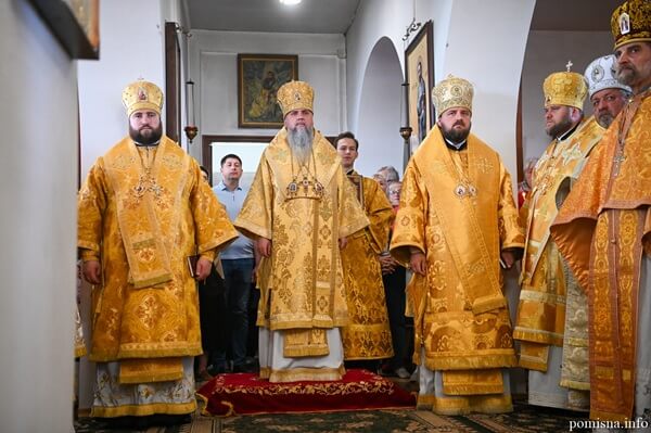Молитва за Україну і воїнів: Митрополит Епіфаній відвідав Богуслав