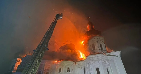 Під вогнем агресора: пошкоджено серце Києво-Печерської Лаври