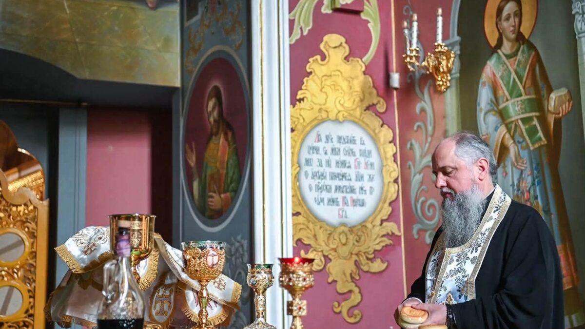 Афонський ігумен назвав автокефалію Церкви України «поверненням до правди»